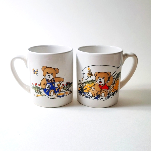 Set of 2 - Vintage Bear Mug - Picture 1 of 8